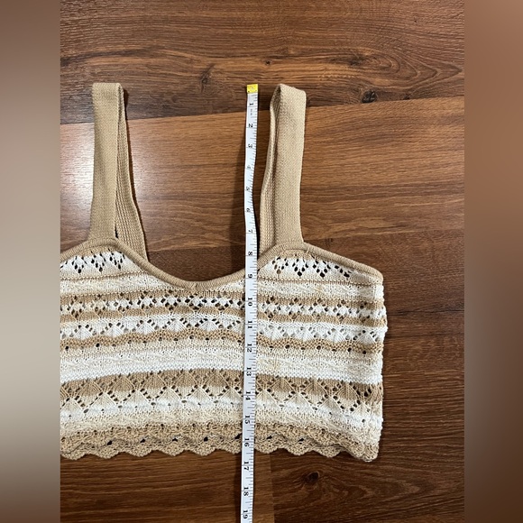 🤍 H&M Divided Crochet Crop Tank – Tan & White (Size S) 🤍 - Picture 9 of 10